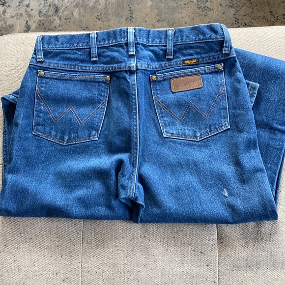 Wrangler Jeans - Picture 3 of 5